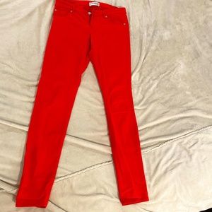 Express size 4 low rise skinny jeans hot pink